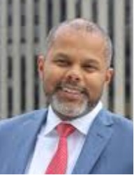 Osman Hamid Director of Student Engagement and Alumni Development
